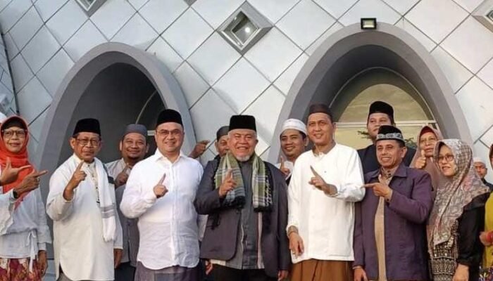 Erzaldi Ajak Masyarakat Kota Pangkalpinang dan Sekitarnya Untuk Sholat Subuh Berjama’ah di Masjid Qubah